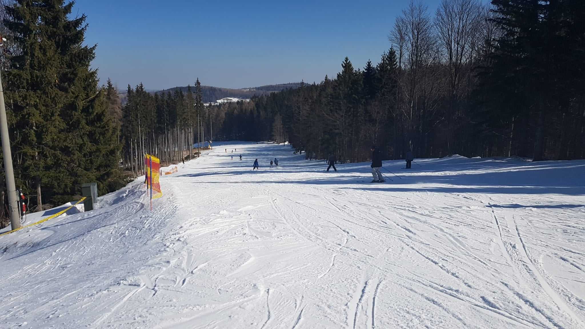 Foto z modré sjezdovky na Myšáku